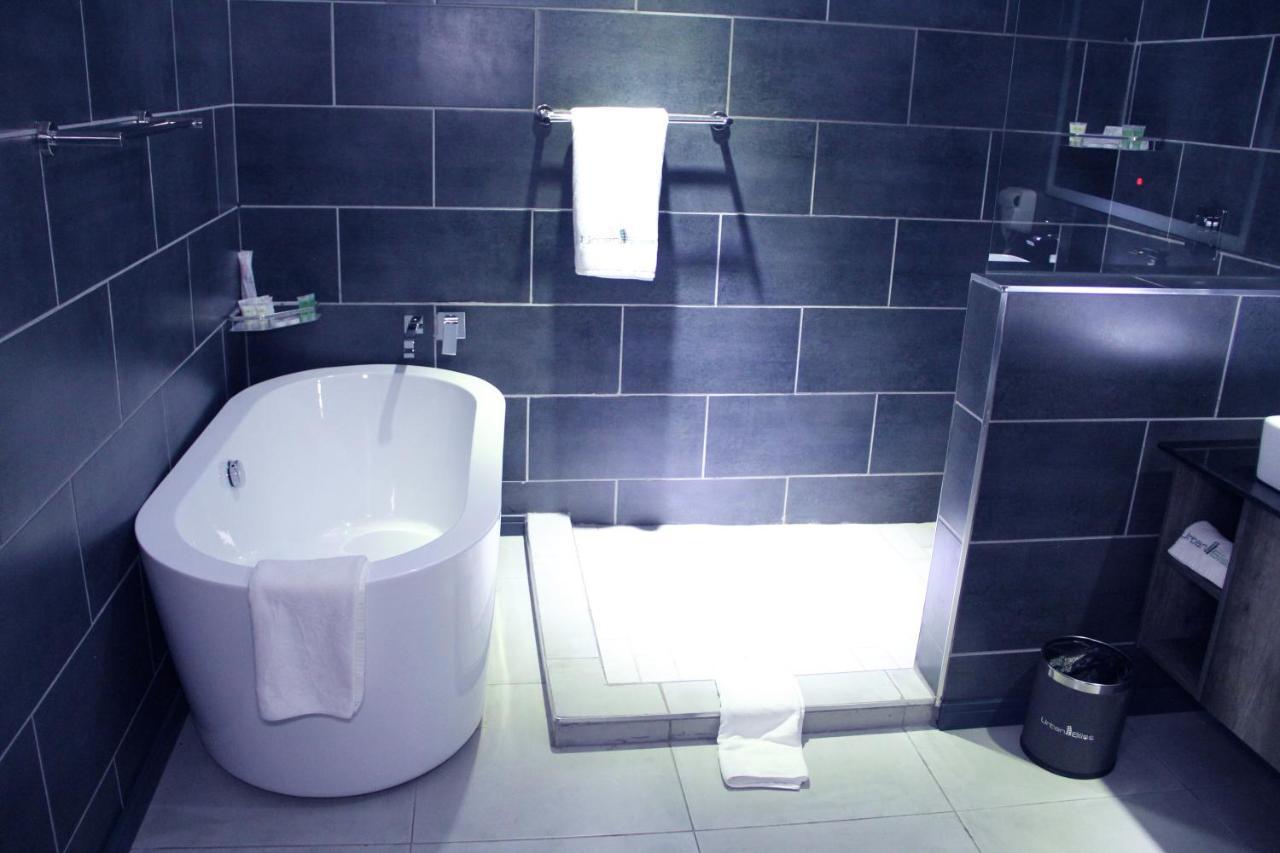 Urban Bliss Hotel Kabwe Exteriör bild