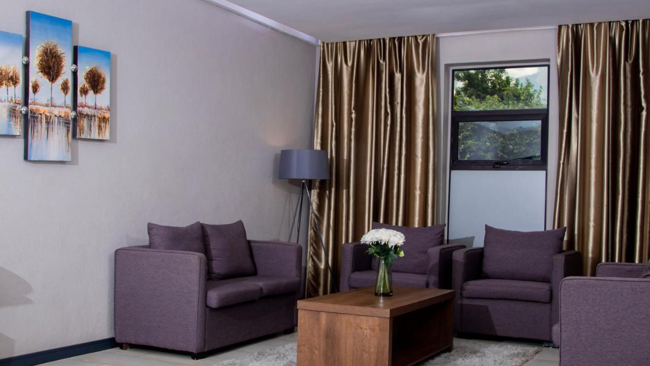 Urban Bliss Hotel Kabwe Exteriör bild